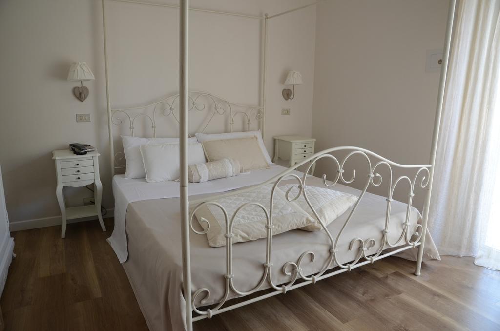 Hotel Monique Cervia Ngoại thất bức ảnh