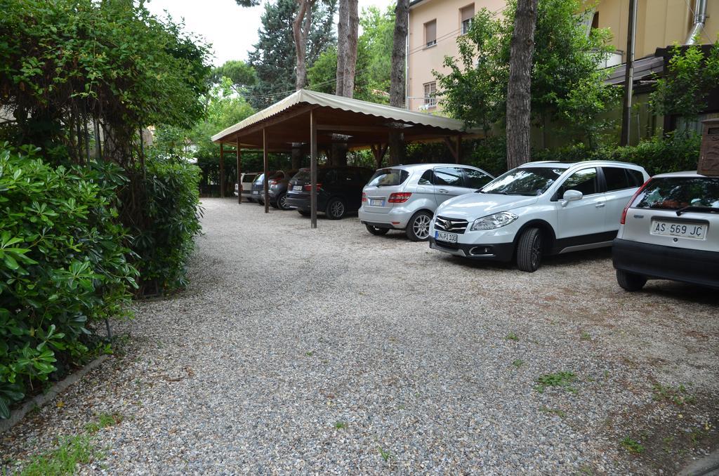 Hotel Monique Cervia Ngoại thất bức ảnh